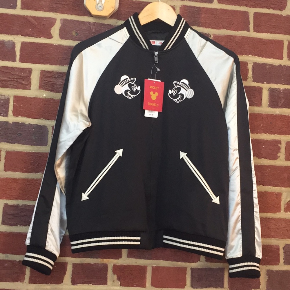 NWT Uniqlo Mickey Travels Jacket